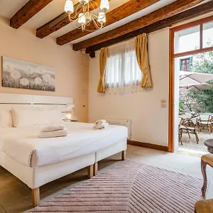Apartament Residenza Centopietre - Dorsoduro By Wonderful Italy, Wenecja