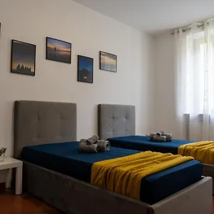 Grey Appartamento Entratico